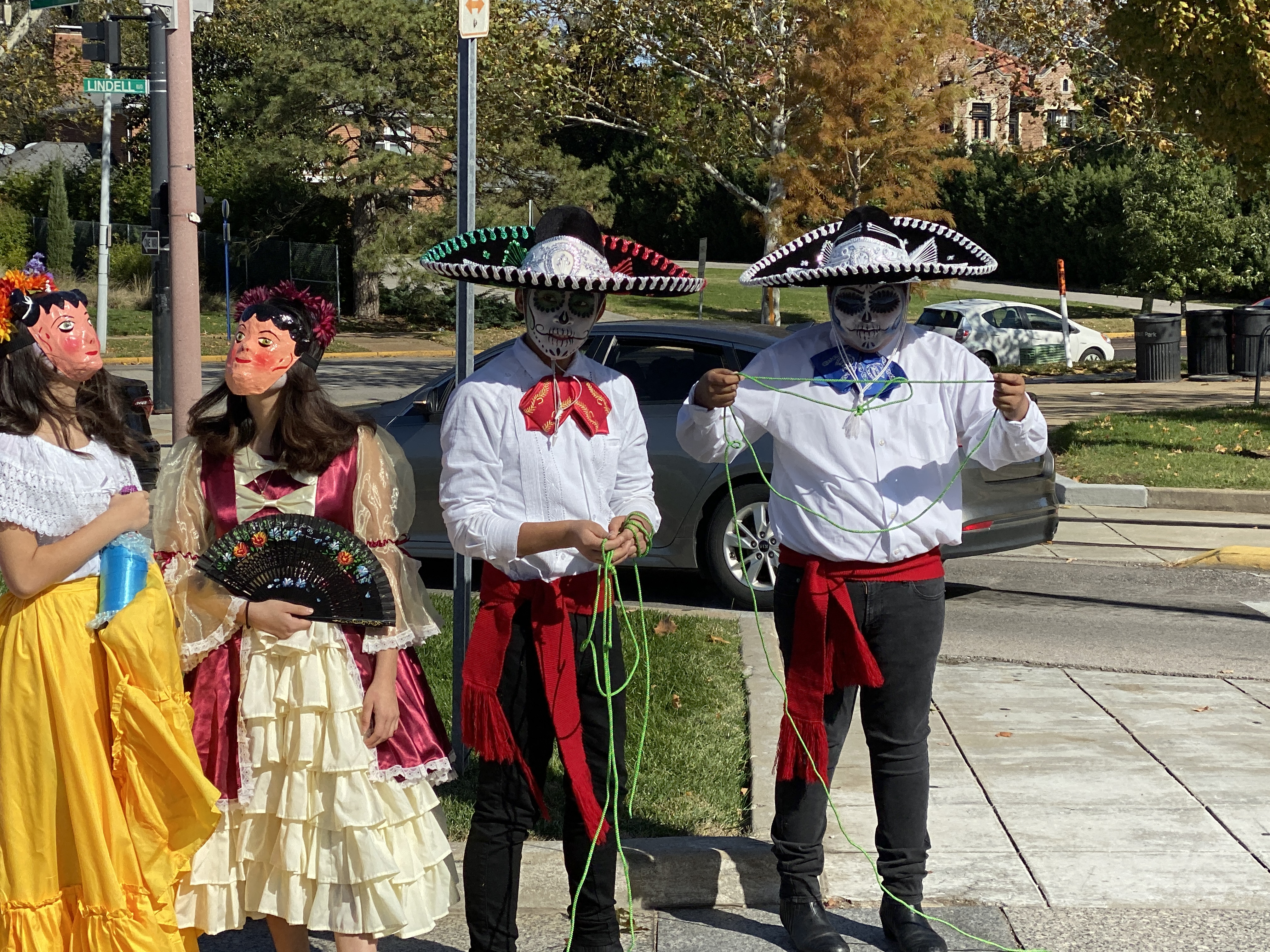 Día de los Muertos Dancers